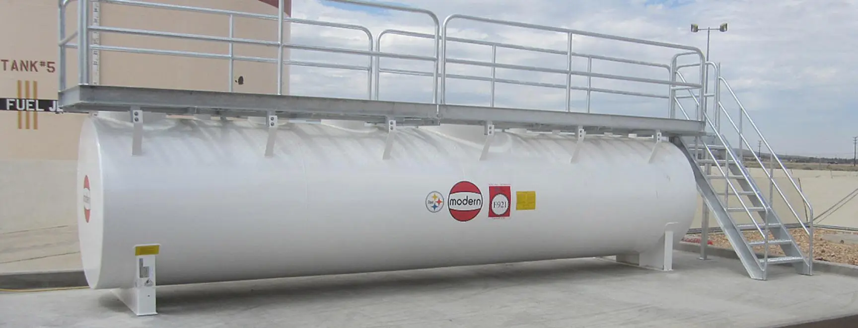 F-921 | Modern Welding